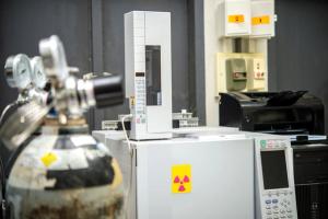 Gas pressure regulator with gas Nitrogen , Oxygen, Helium, Hydrogen.Gas used on the machine Gas Chromatograph-Mass Spectrometer (GCMS).Close up image | Image Credit: © Prajakkit - stock.adobe.com