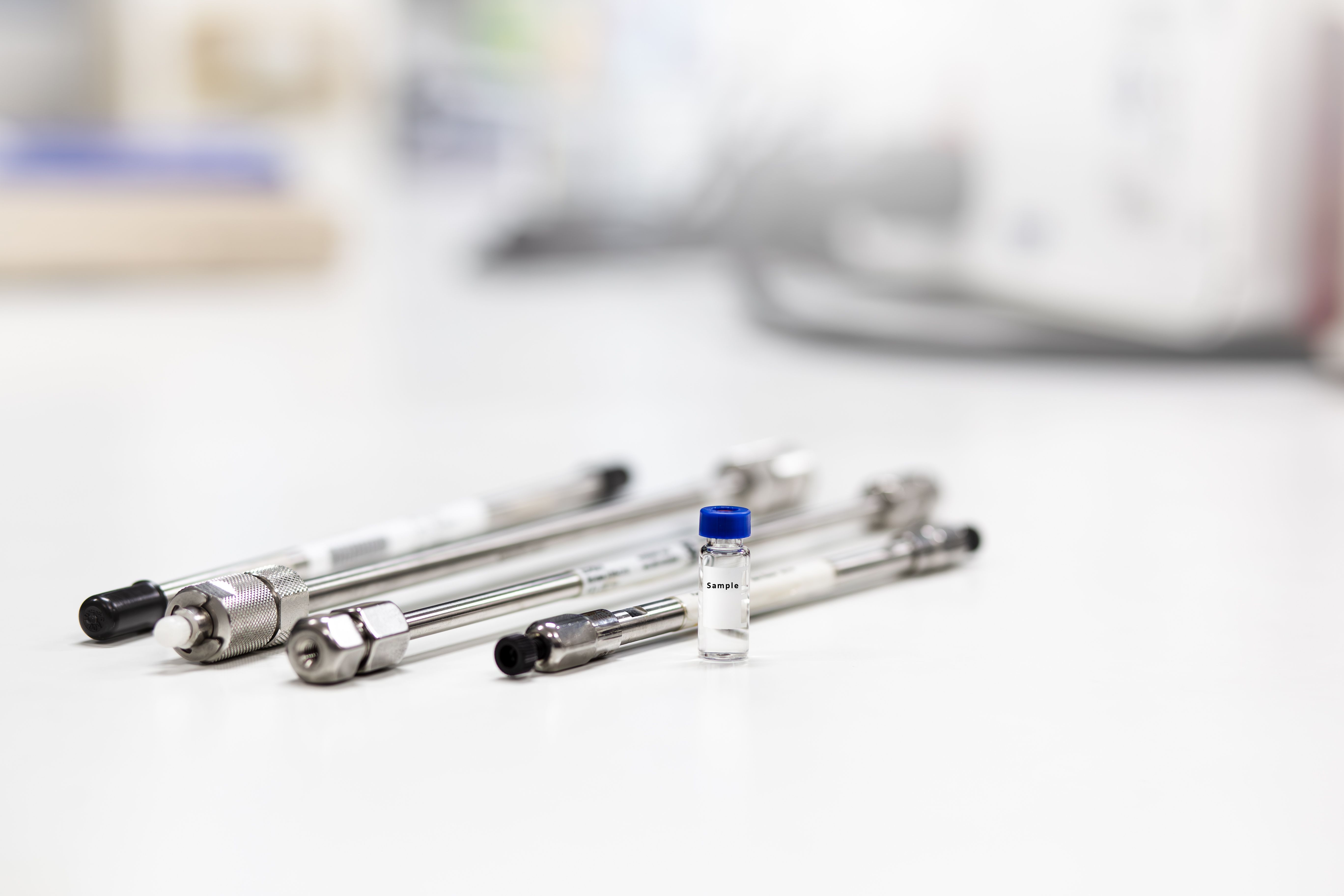 Cartridge column chromatography of HPLC, LC and LC-MS instruments are used to separate or analyze sample compound and sample solution in the vial for analysis. | Image Credit: © S. Singha - stock.adobe.com