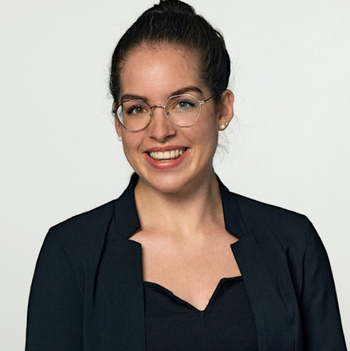 Laura Kuger of the Institute for Functional Interfaces (IFG). Photo Credit: © Laura Kuger 