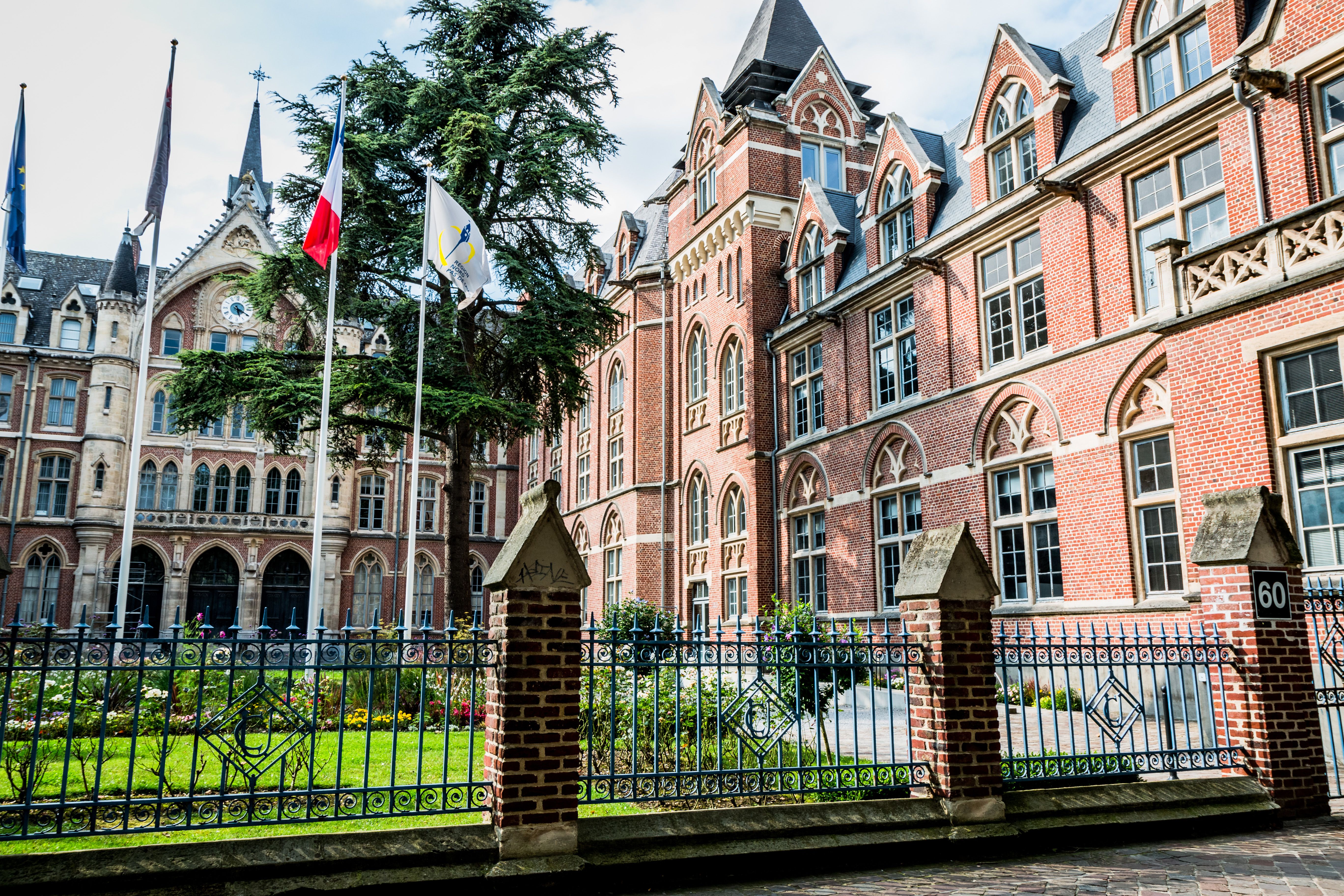 Les facultés catholiques de Lille | Image Credit: © Gerald Villena - stock.adobe.com