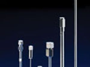 Coupling Supercritical Fluid Chromatography with Evaporative Light Scattering Detection: A Study of the Relevant Parameters Ruling Response