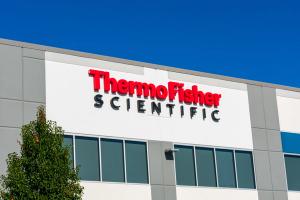 Thermo Fisher Scientific company office in Silicon Valley, high-tech hub of San Francisco Bay Area - Fremont, CA, USA - 2019 | Image Credit: © MichaelVi - stock.adobe.com.