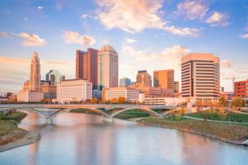 View of downtown Columbus Ohio Skyline at Sunset © f11photo - stock.adobe.com