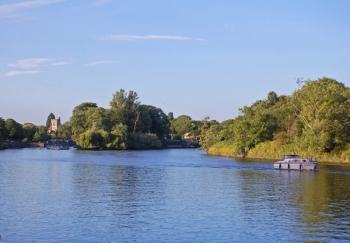 River Thames | Image Credit: © Deatonphotos - stock.adobe.com