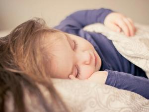 Not All Clinicians Adhere to Pediatric Pneumonia Guidelines, Study Finds