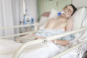 Decontaminants Don't Cut Bloodstream Infection Risk in Ventilated ICU Patients