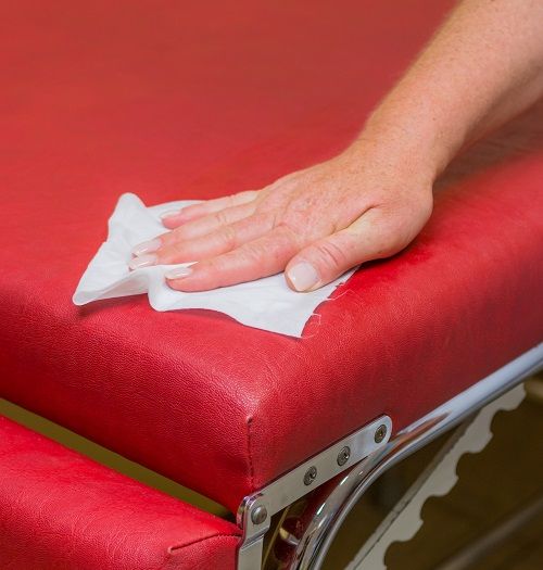 Are NonSporicidal Wipes Effective in Preventing Spread of Candida