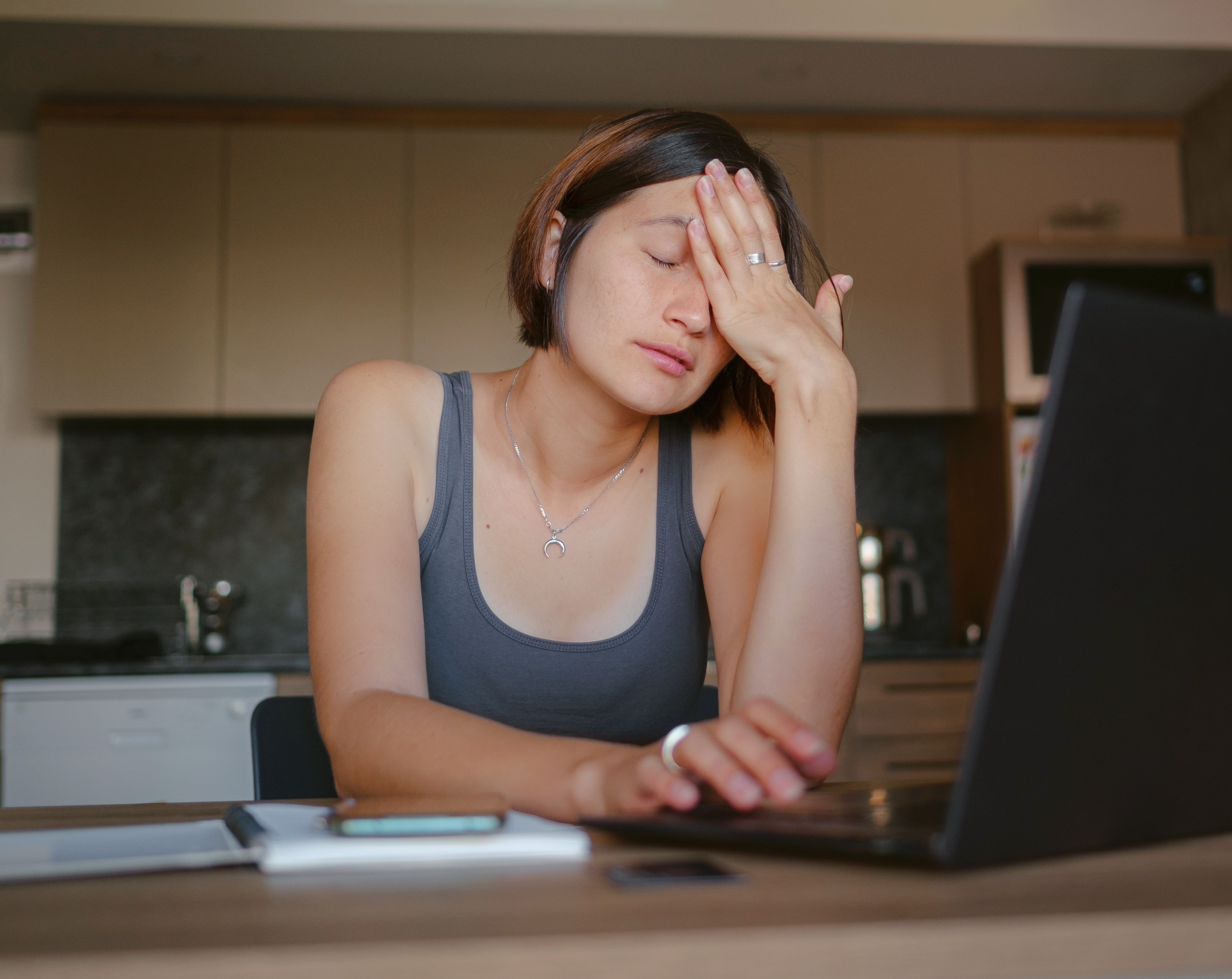 Le lien entre le « brouillard cérébral » et le COVID prolongé Le lien entre le « brouillard cérébral » et le COVID prolongé