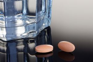 Assessing Statin Use in HIV-Positive Patients Taking Protease Inhibitors