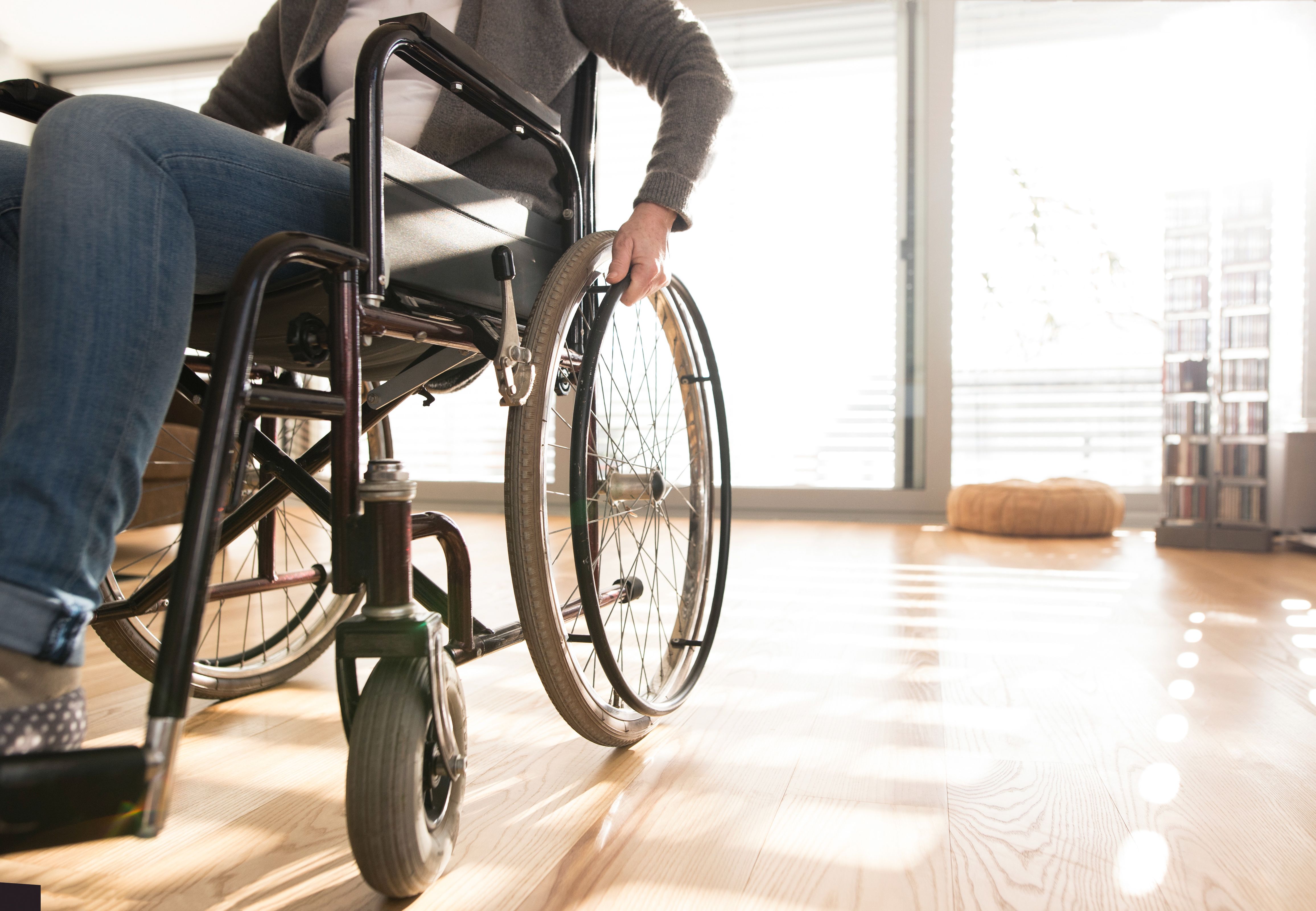 Инвалидность помогу. Инвалид. Инвалидность. Люди с инвалидностью. Инвалид колясочник.