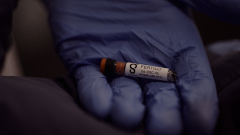 Gameto's Fertilo investigational product made of ovarian support cells (OSCs) in a vial. Photo credit: Gameto
