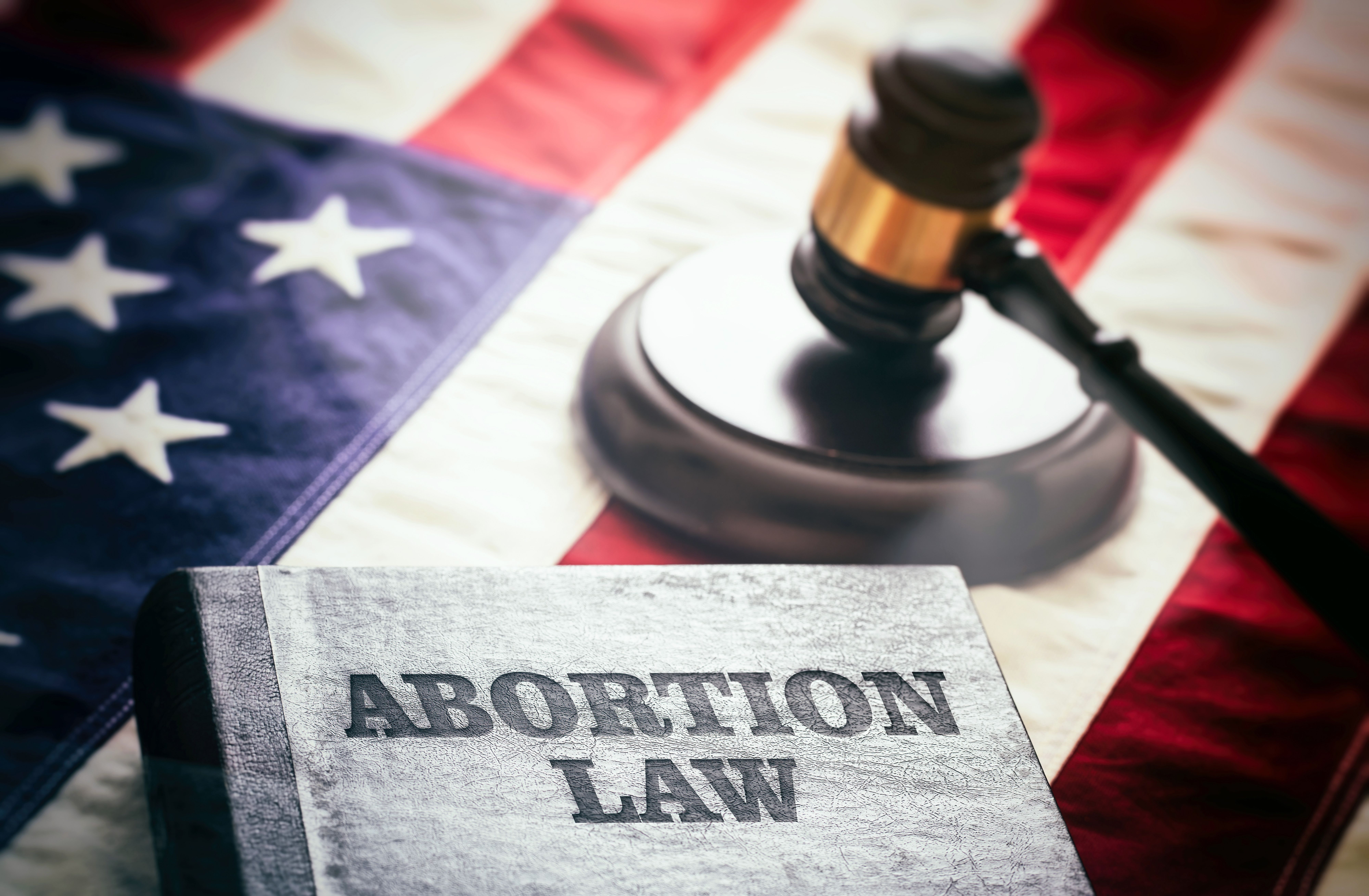 Restrictive abortion laws linked to increased EMTALA violations | Image Credit: © Rawf8 - © Rawf8 - stock.adobe.com.