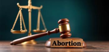 Post-Dobbs abortion access in North Carolina shows delays, increased out-of-state travel, and disparities | Image Credit: © Pete - stock.adobe.com.