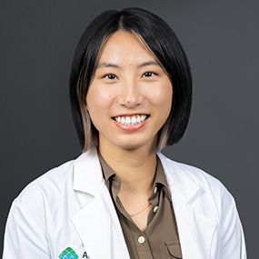 Medical experts personalize contraceptive options for complex cases | Image Credit: findcare.ahn.org