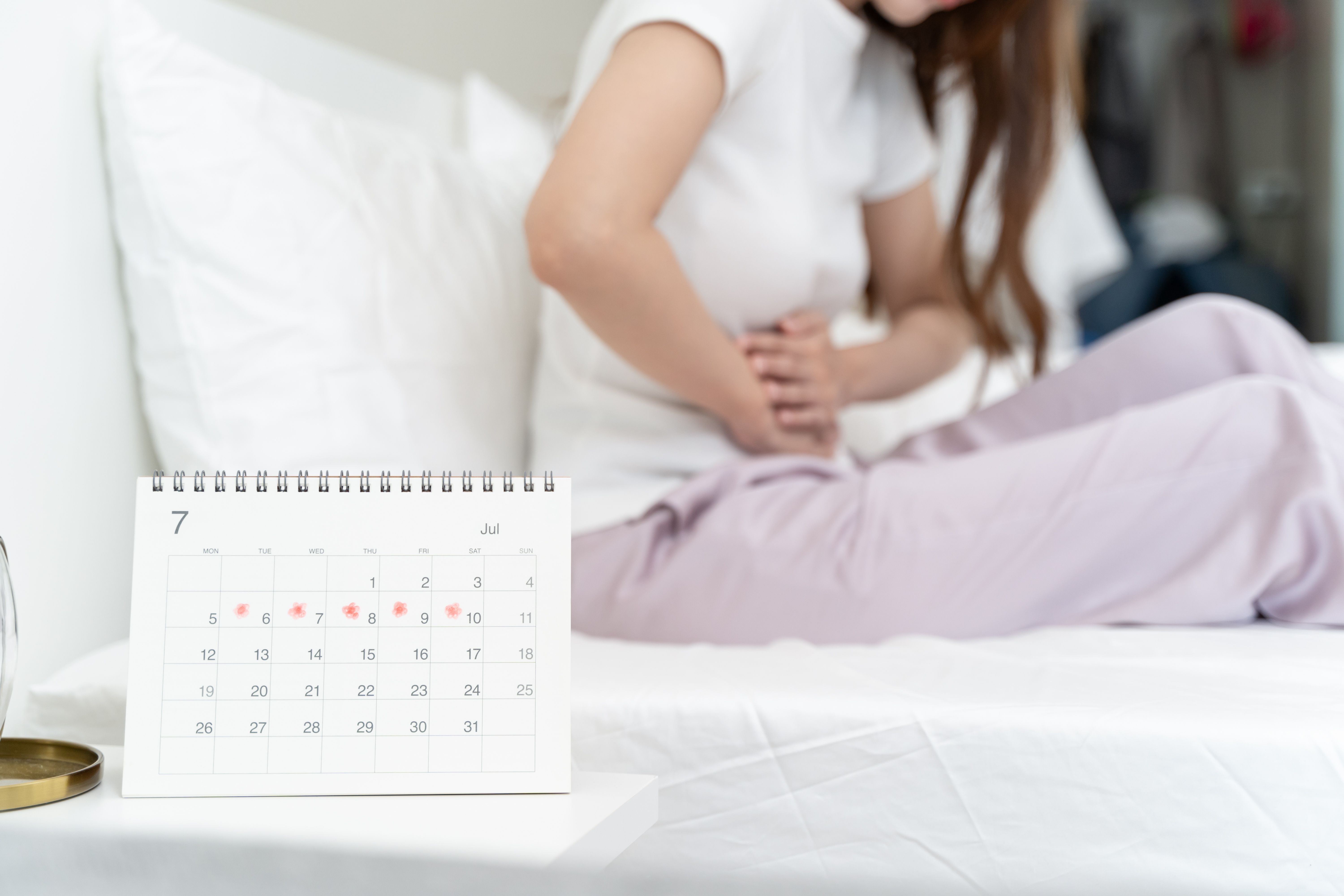 Cycle Syncing Method demonstrates reductions in premenstrual syndrome symptoms | Image Credit: © Pormezz - © Pormezz - stock.adobe.com.