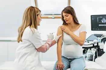 Vaccine injection procedure on pregnant women. Image credits: Unsplash