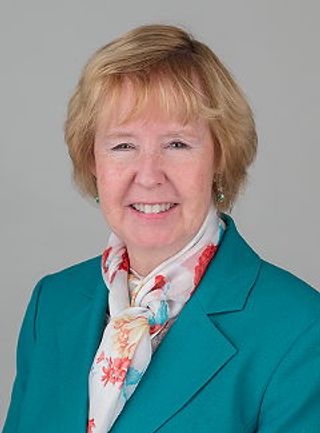 JoAnn Pinkerton discusses elinzanetant's crucial role in VMS therapy | Image Credit: uvahealth.com