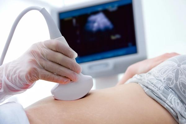 First trimester obstetric ultrasound | Image Credit: © Alexander Raths - stock.adobe.com.