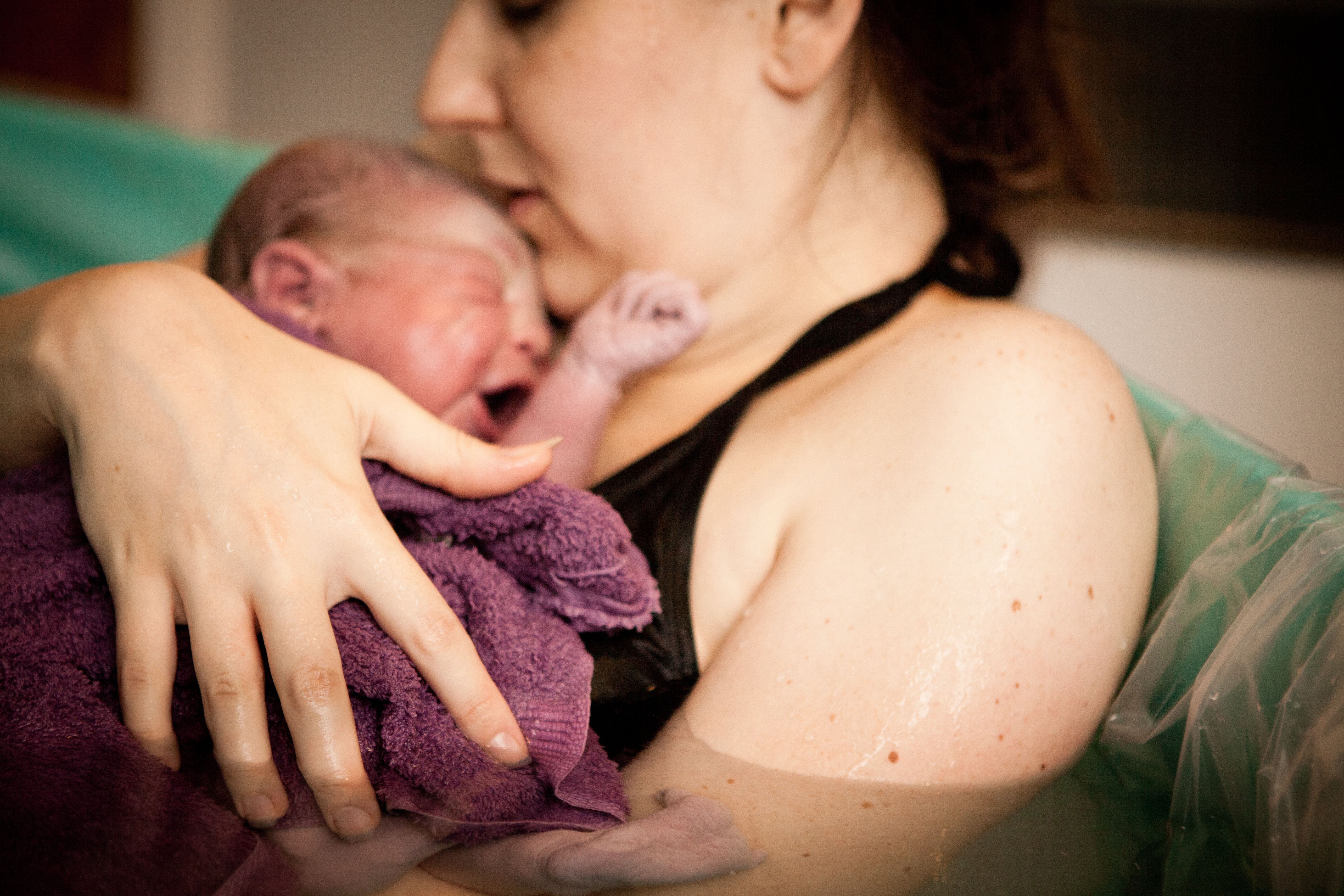 Planned community birth associated with varied perinatal outcomes depending on transfer status | Image Credit: © IdeaBug, Inc. - stock.adobe.com.