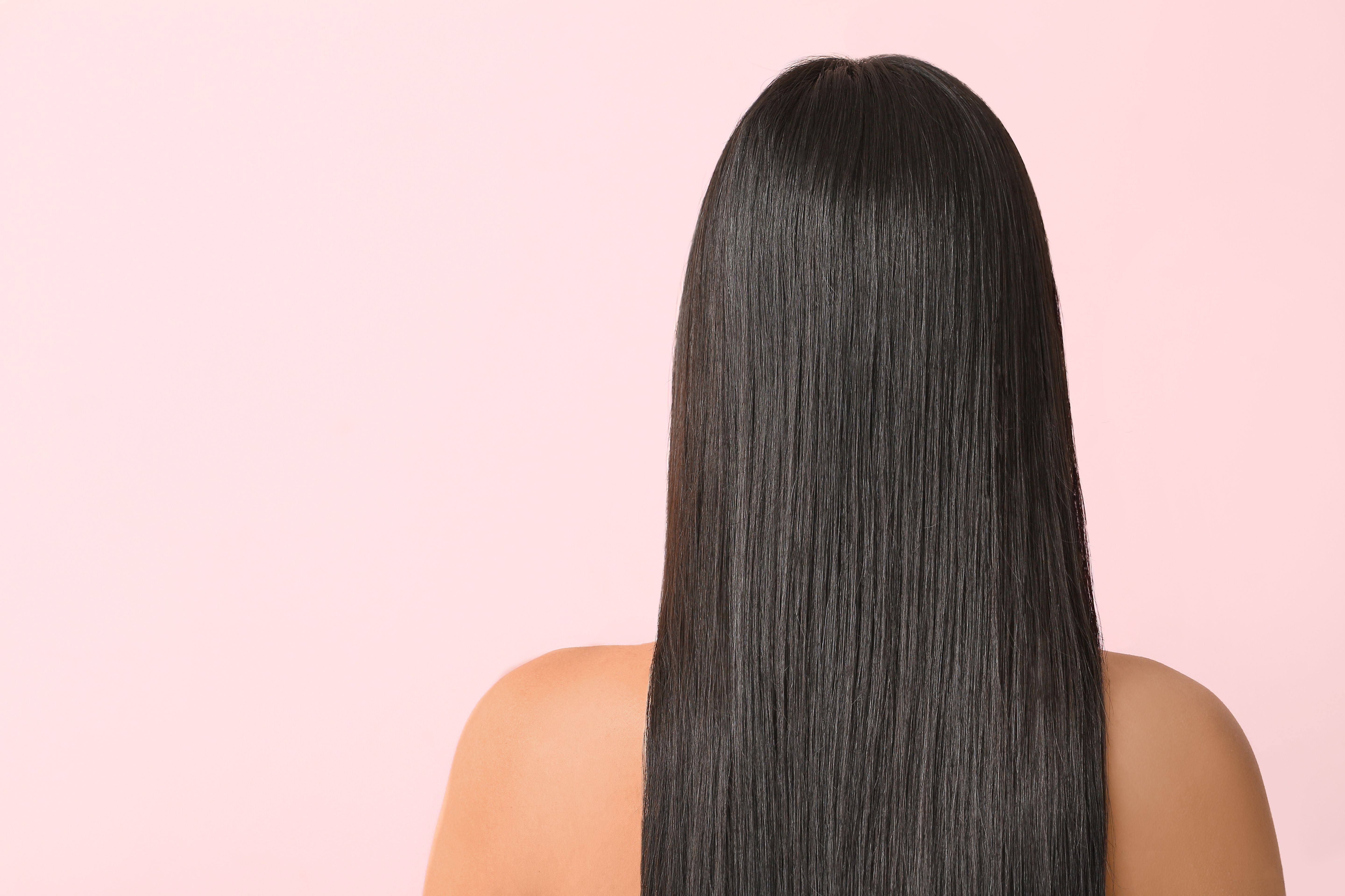 Chemical Hair Straightening May Increase Uterine Cancer Risk