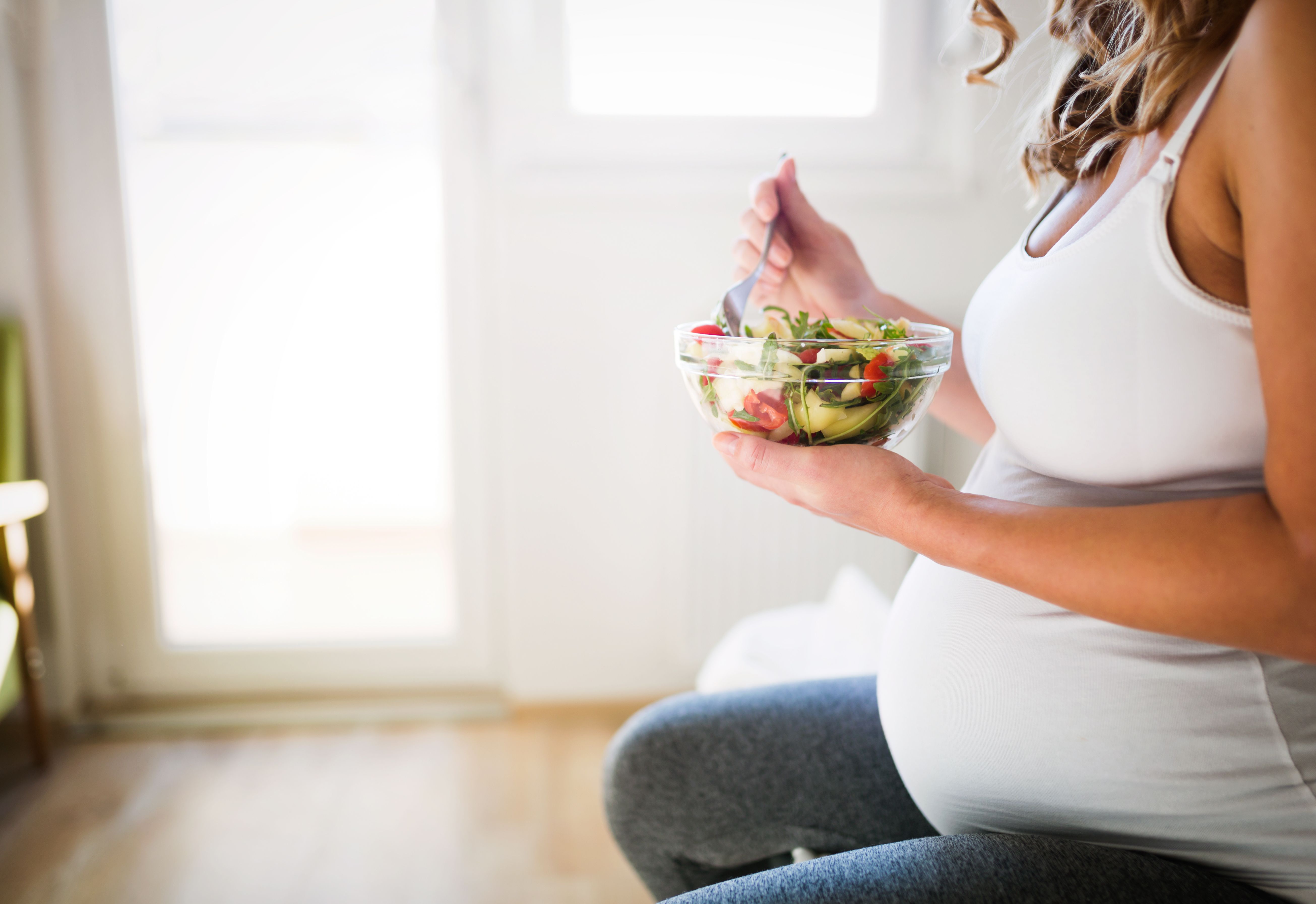 Are women’s diets before and during pregnancy healthy?
