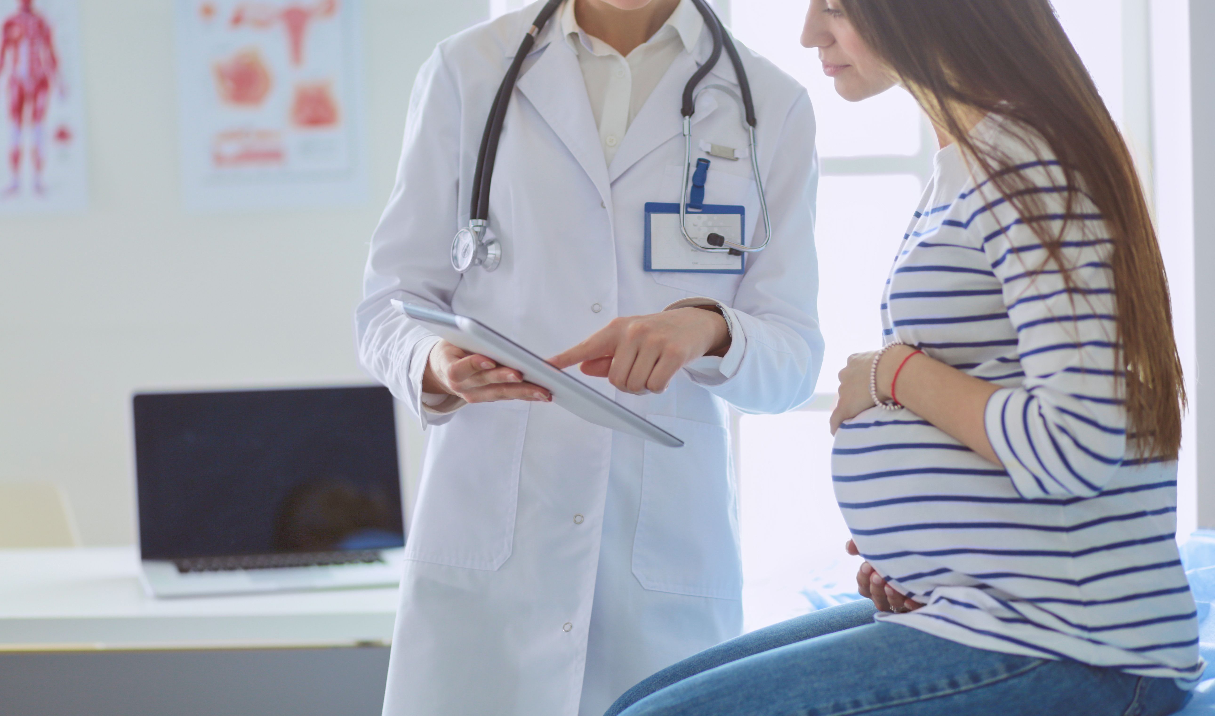 Understanding alcohol, cannabis use in pregnancy, postpartum in people with HIV | Image credit: stock.adobe.com