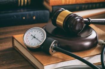 malpractice suit concept