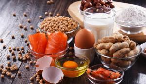 Eczema, delayed allergen introduction, and early antibiotics top list of childhood food allergy risk factors | Image Credit: © monticellllo - stock.adobe.com.