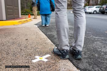 people social distancing