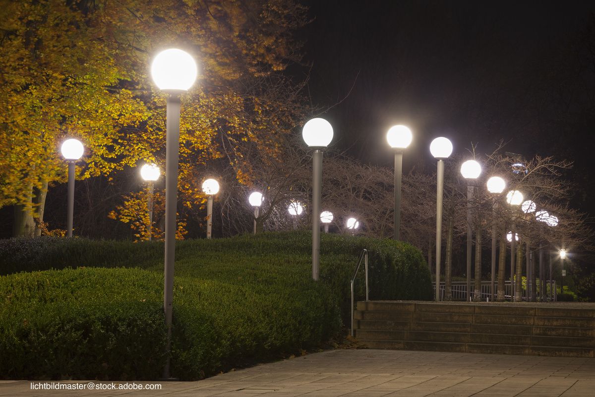 street lamps at night
