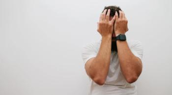 Paternal depression associated with adverse childhood experiences in children: © San4ezz007 - stock.adobe.com