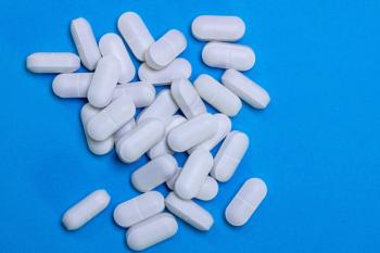 Acetaminophen-autism misinformation drew disproportionate views on TikTok | Image Credit: © Saminda - stock.adobe.com