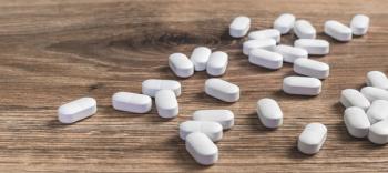 Acetaminophen remains first-line medication for pain, fever in pregnancy | Image Credit: © taniasv - stock.adobe.com.