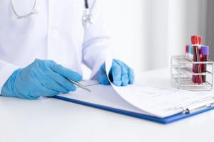 Lavengratinib shows early growth signal in phase 2 achondroplasia study | Image Credit: © Puwasit Inyavileart - stock.adobe.com