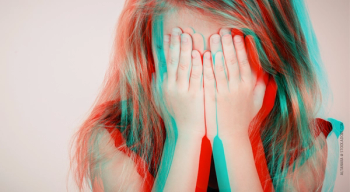 child suffering from anxiety