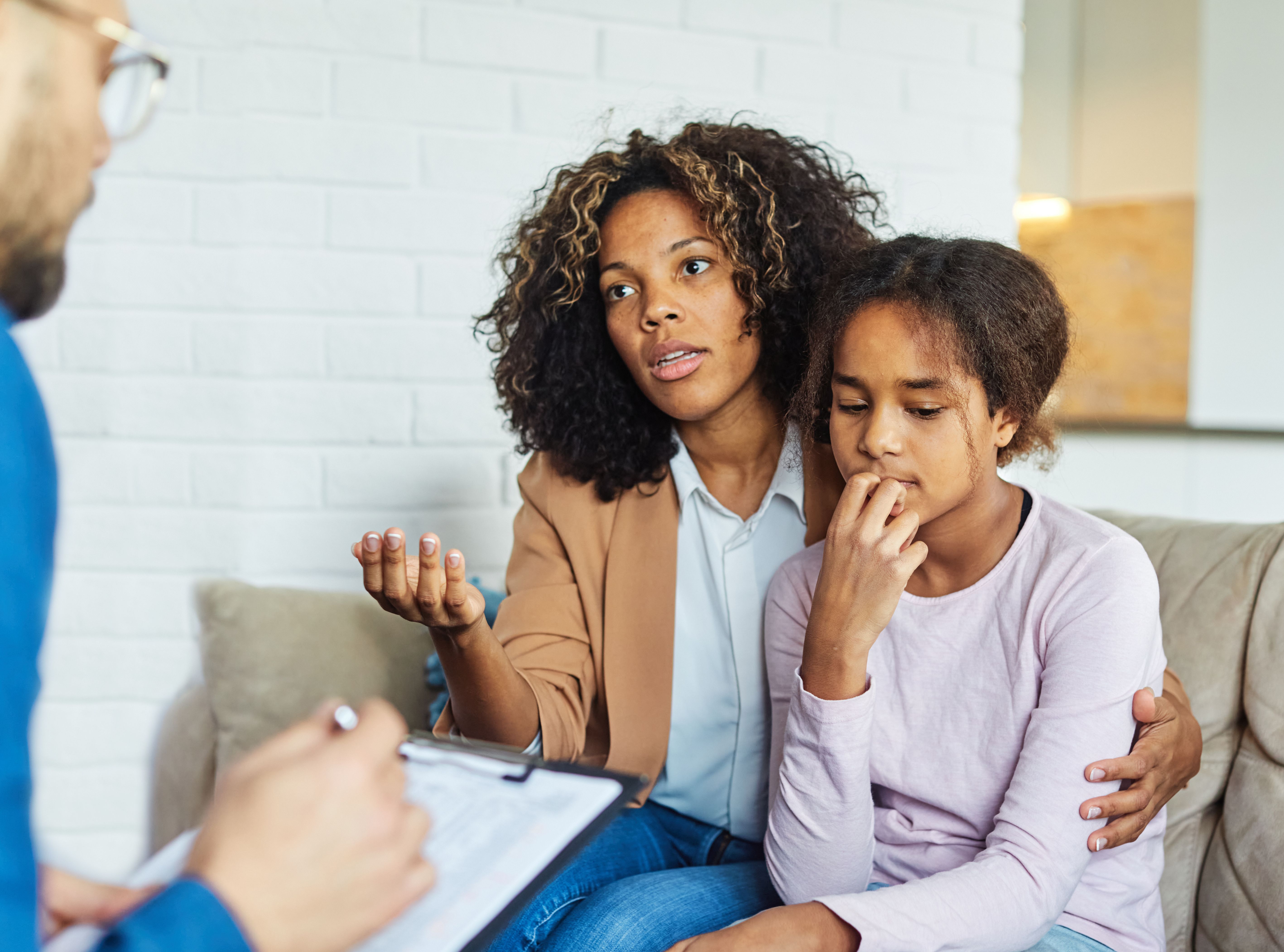 New 2022 data: Pediatric mental health hospitalizations decline overall, increase for females | Image Credit: © Lumos sp - © Lumos sp - stock.adobe.com.