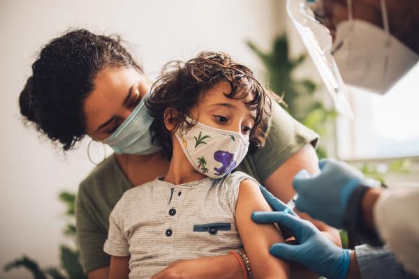 AAP recommends 2026-2027 COVID-19 vaccine for all infants 6 to 23 months and at-risk older children | Image Credit: © Jacob Lund - stock.adobe.com