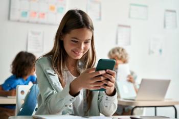 Adolescents average 50 minutes of smartphone use during school nights | Image Credit: © insta_photos - stock.adobe.com.