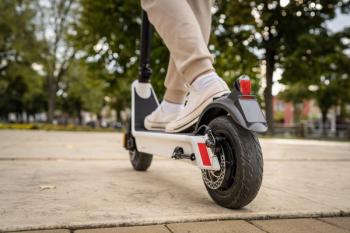 The rise of electric scooter injuries: What the general pediatrician needs to know | Image Credit: ©Miljan Živković - stock.adobe.com.