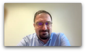 A variant in the IL-7 gene may predict which patients with kidney cancer are more likely to experience side effects from immunotherapy.