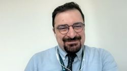 Dr. Emre Yekedüz highlighted strategies that may improve patients' quality of life and mitigate treatment-related side effects in renal cell carcinoma. Dr. Emre Yekedüz highlighted strategies that may improve patients' quality of life and mitigate treatment-related side effects in renal cell carcinoma.