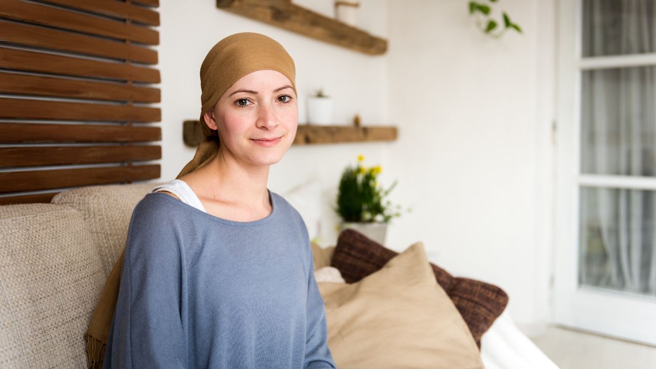 A young cancer survivor who underwent EBRT and brachytherapy at 14 discusses her rare diagnosis, side effects, and the non-link to her Turner syndrome. 