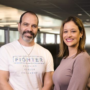 From left: JORGE CALIL and JESSICA MACINTYRE, D.N.P., MBA, APRN, AOCNP   PHOTOS BY LOCKINVAR DENIS