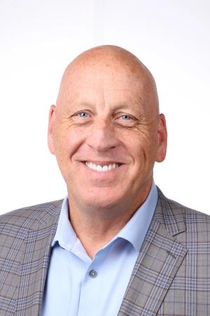 Todd Kennedy, a multiple myeloma survivor, explains how switching from an hours-long IV infusion to a 3-minute Sub-Q injection changed his life: © stock.adobe.com.