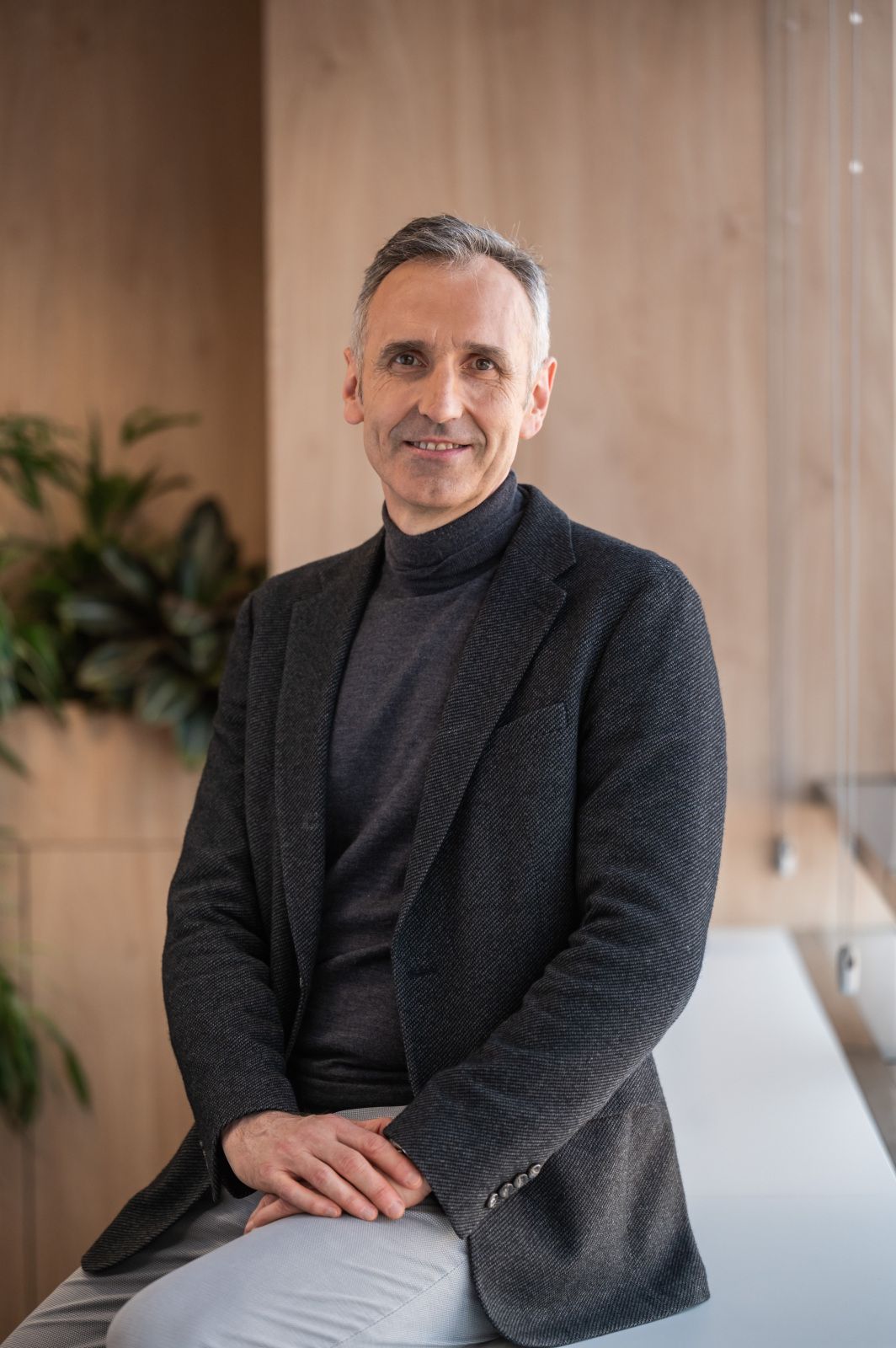 Almirall and Absci Expand Collaboration to Accelerate AI-Powered Drug Discovery for Skin Diseases