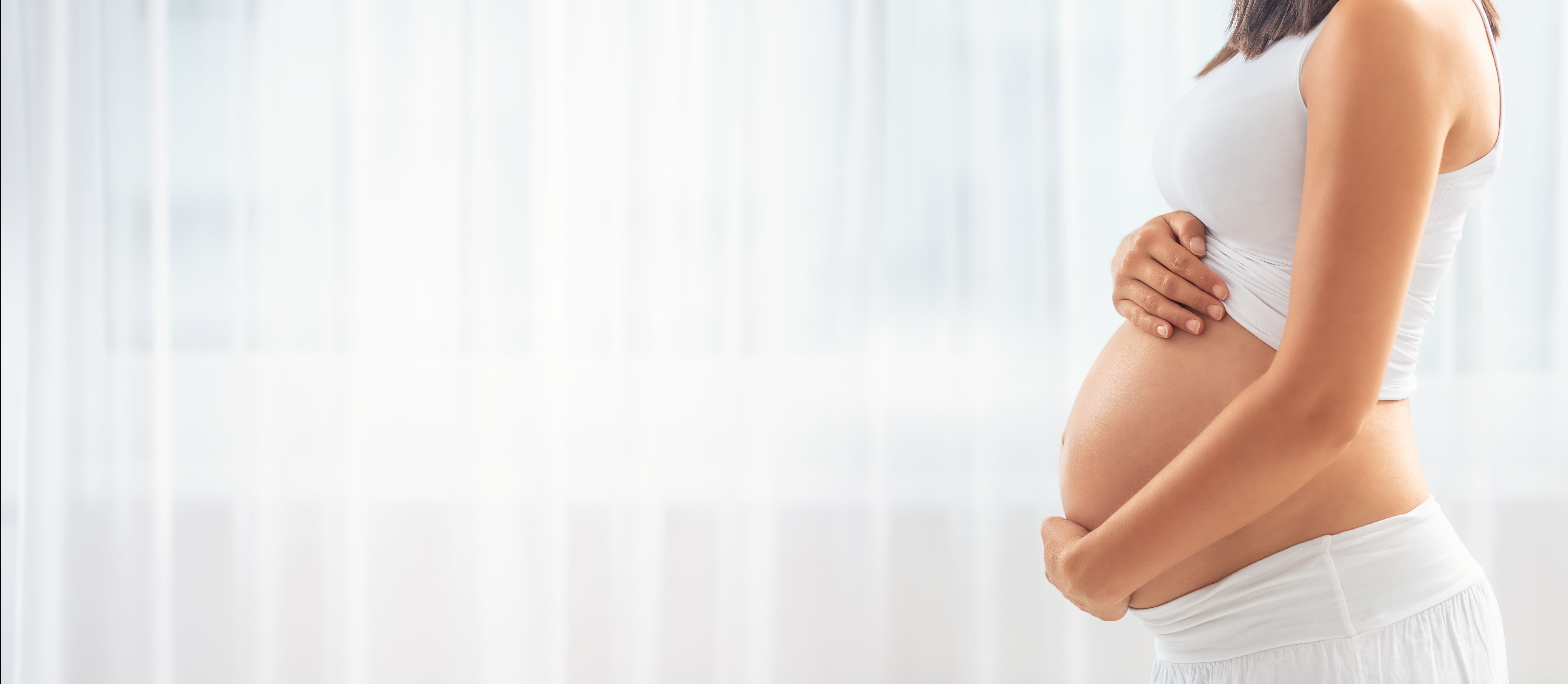 Managing Postpregnancy Hormonal Skin Issues in Breastfeeding Women