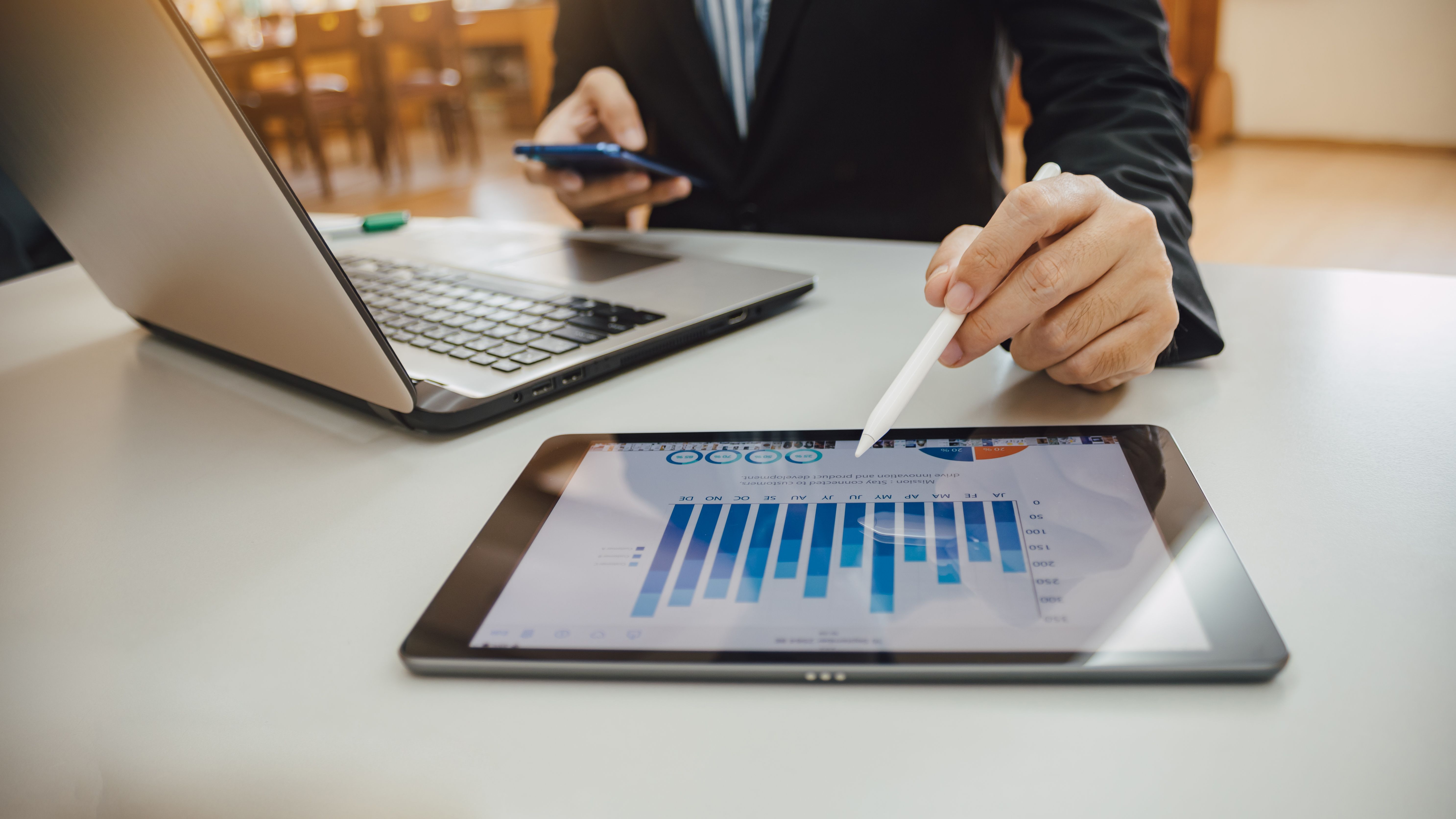 Using an Investment Adviser or Doing It Yourself: Factors to Consider