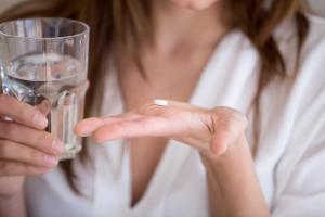 Once-Daily Zasocitinib Rivals Injectable Biologics for Skin Clearance, Phase 3 Data Show