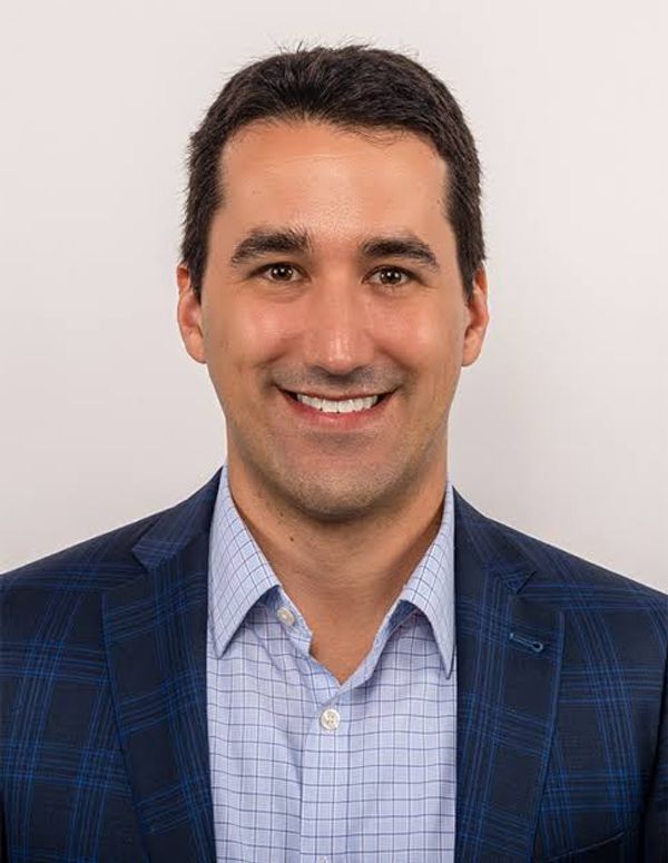 Q&A: Aaron Farberg, MD, on Isoclear and a 3-Phase Approach to Acne Management