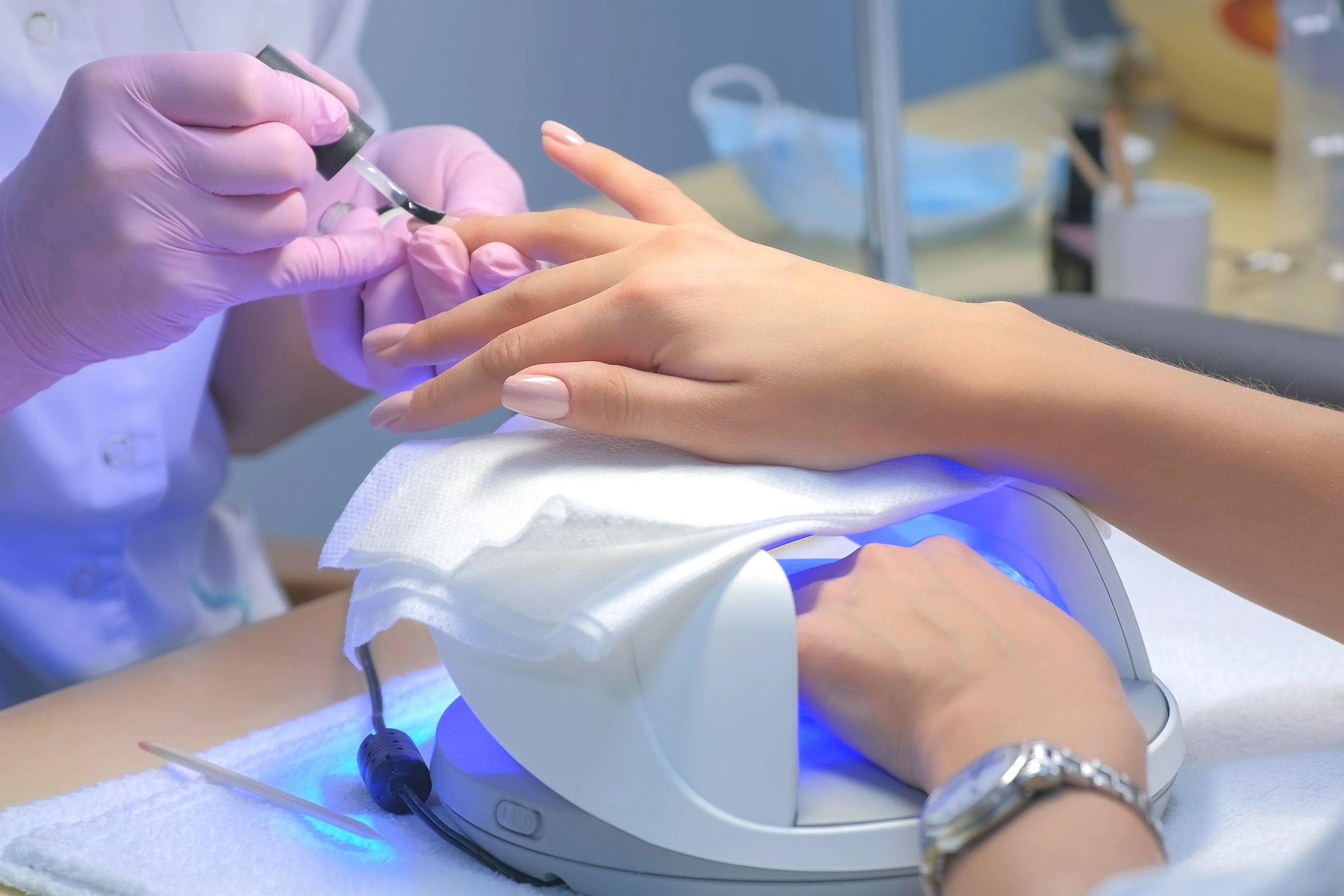Study Finds Cancer Risk Associated With UV Nail Dryers